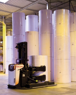 Clamp and fork AGVs take care of all material flow