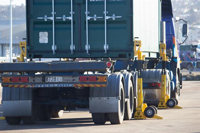 BISON C-Legs are self-contained scales