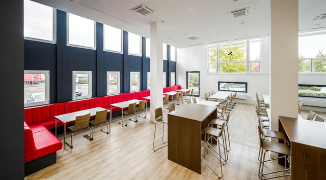 Linde's new open plan office space