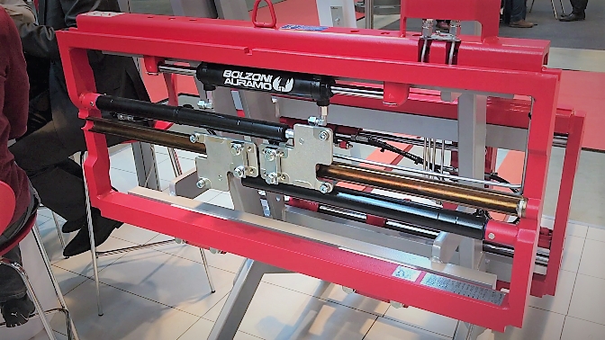 The economic alternative: the new BOLZONI AURAMO MZ Fork Positioner