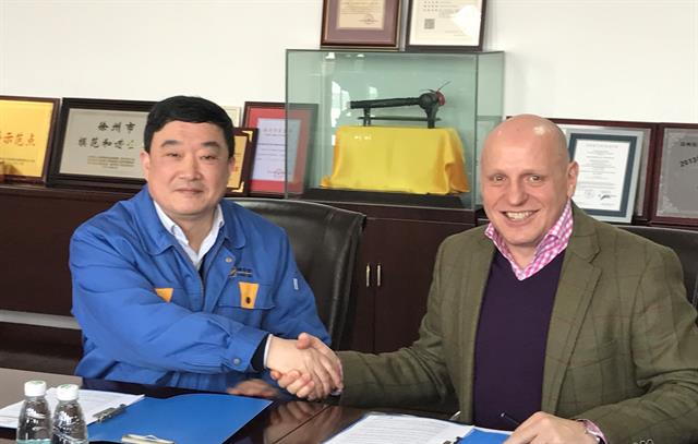 Skyjack celebrates its appointment of Xuzhou Handler