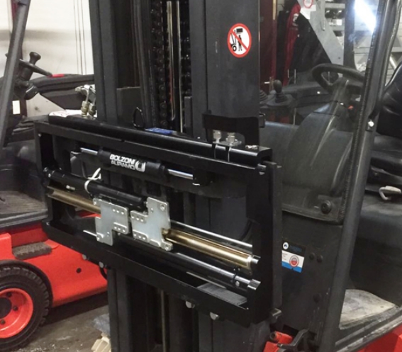 MZ Series Fork Positioner in application