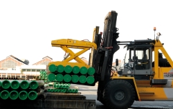 La Cisa heavy load carrying ICE forklift