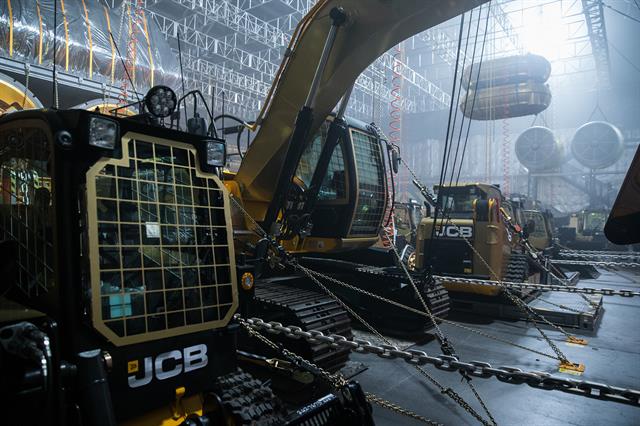JCB machines star in the latest Alien Covenant film.