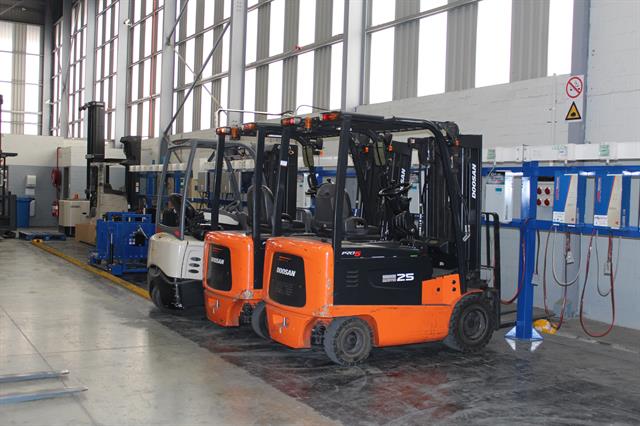 A range of Doosan and Crown materials handling equipment from InServe's Goscor Lift Truck Company at Imperial Retail Logistics' warehouse facility.