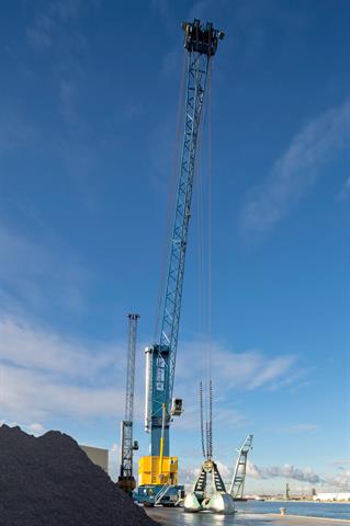 SEA-invest is adding Gottwald Mobile Harbor Cranes.