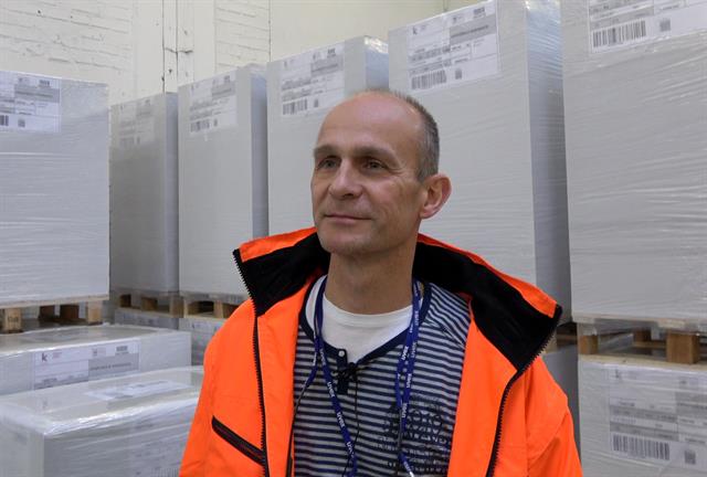 Rocla is our main supplier for both the AGVs and the warehouse management system, says Mr. Rudat.