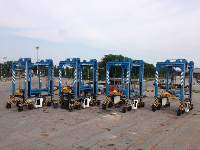 Mobicon's 4 new Top Frame machines in use at Port Klang's container port