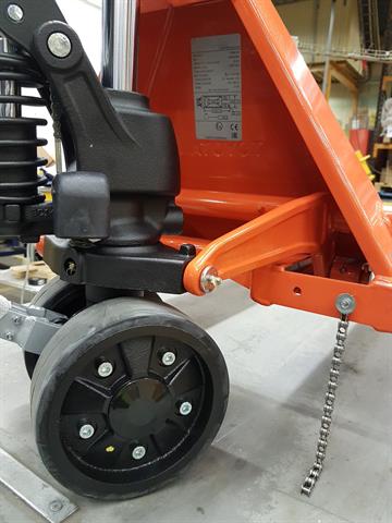 Explosion risk from hand pallet trucks