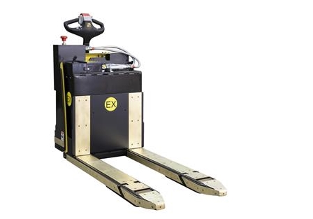 The WP4.5EX features an AC Motor eliminating brush servicing and periodic maintenance