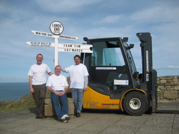 Stuart Colvin, Steve Hare and Steve Golding took turns driving the Jungheinrich forklift for about 900 miles from John O' Groats to Land's End.