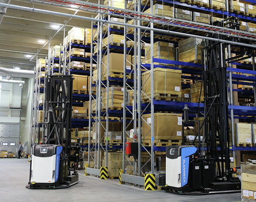 Rocla AGV Reachstacker