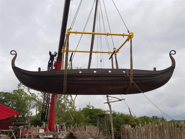 Modulift beams lift a handcrafted Viking boat