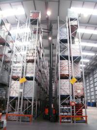 Primeline's new Aisle-Masters enable the company to increase its distribution centre's storage space.