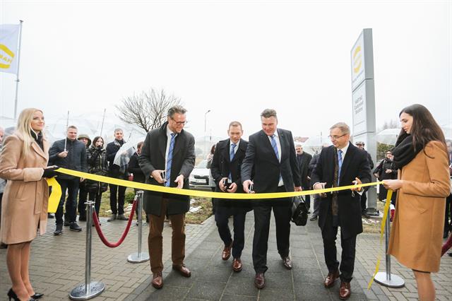 The factory was officially opened by Philip Harting, Andreas Conrad, Christian Schumacher and Mariusz Matejczyk