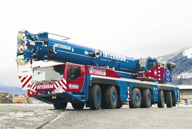 Interkran has added a Demag AC 300-6 to its fleet.