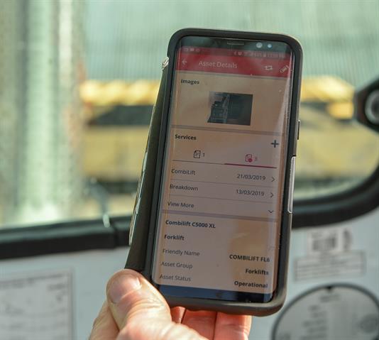 ON!Track provides a snapshot of the forklift's service status
