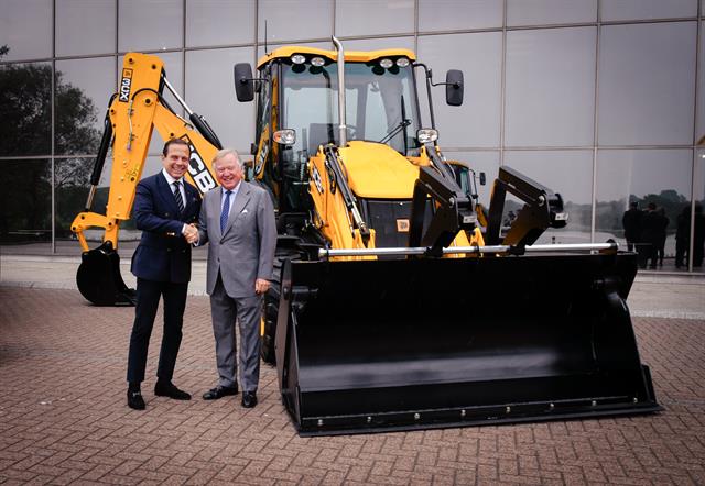JCB chairman Lord Bamford welcomes João Doria to JCB's World HQ
