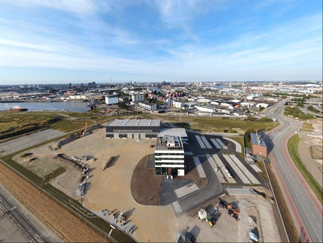 Liebherr's new Hamburg port facility