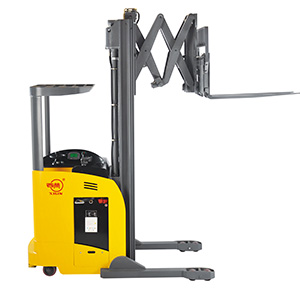 Xilin's CQDH18C reach truck.