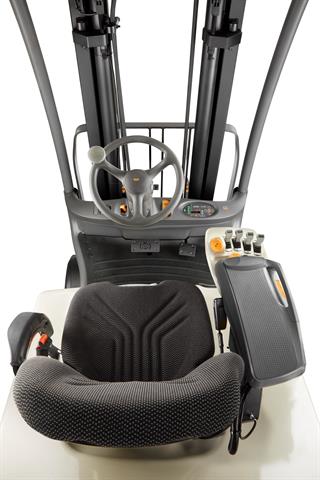 D4 Armrest