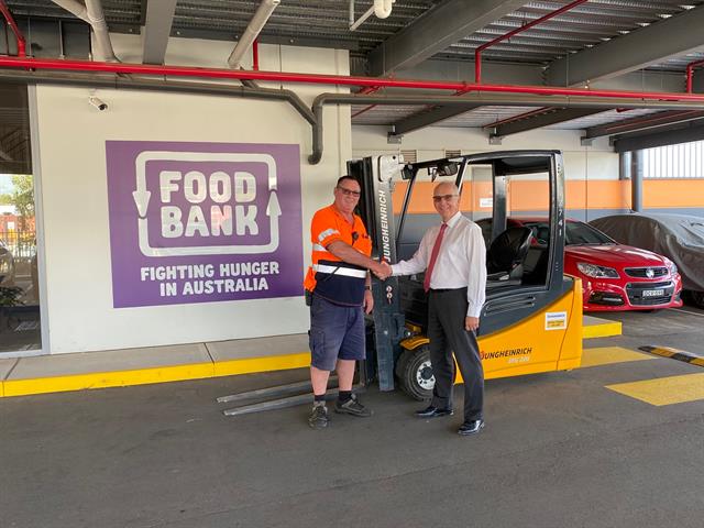 Foodbank gets two Jungheinrich forklifts for bushfire assistance