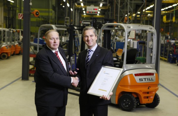 The Still RX20 electric forklift has won a forklift test by Logistikwelt magazine