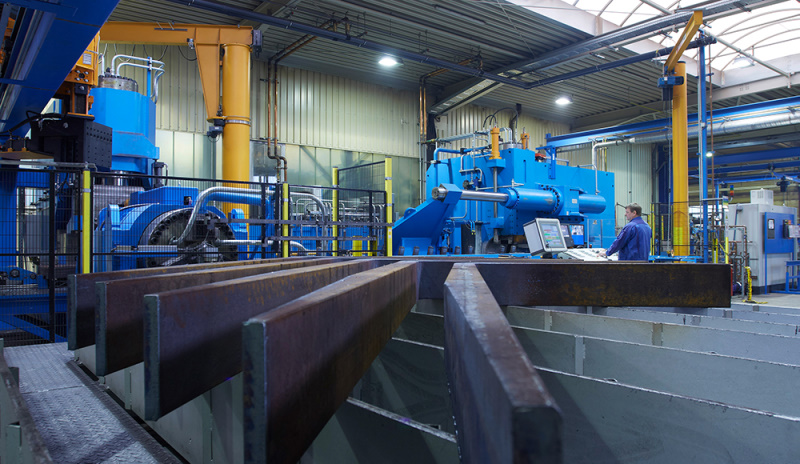 Fully automated heat treatment plant.