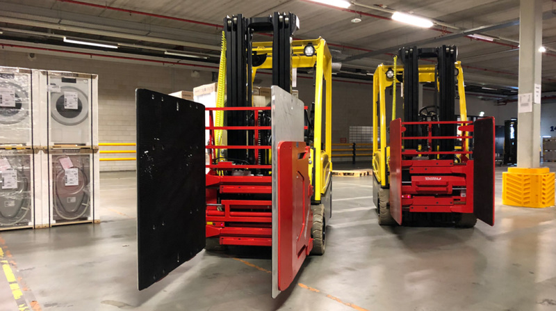 Oscillating (KS-C) and rigid arm (KS-CF) clamps equipped with Easy-MOVE System.