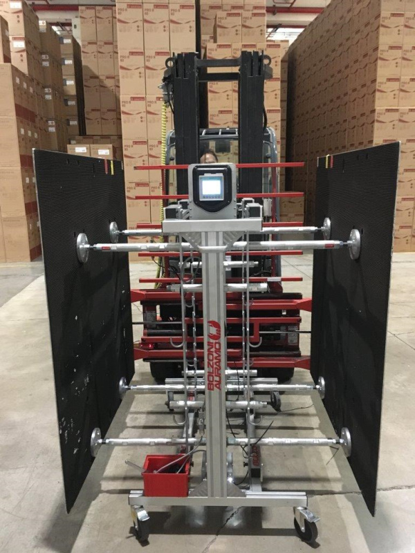 Check the 4 pad corner pressure distribution. Ask for the Force Tester available at customer premises.