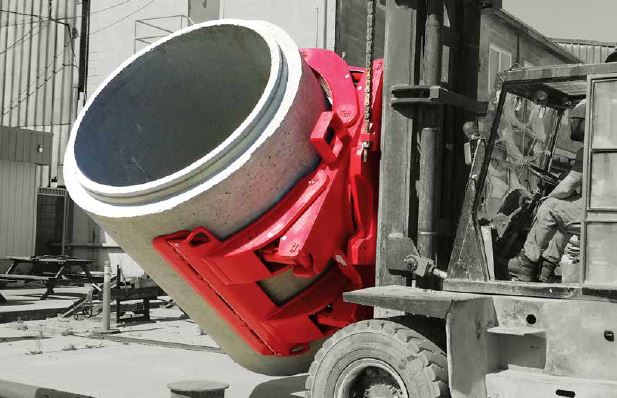 Durability, serviceability and performance: Bolzoni Auramo and Meyer attachments are robust and wear-resistant, while maintenance costs are reduced to the minimum.