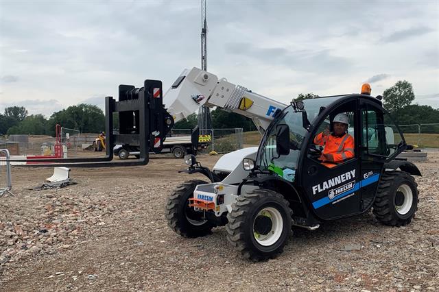 HS2 is trialling a new electric telehandler