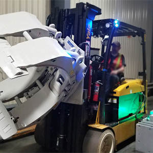 48V Hyster-Yale clamp truck