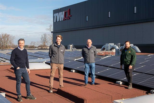 Jannes Soutaer (Extrapower), Luc Rasschaert & Filip Duquesnoy (TVH) and Mario Desmet