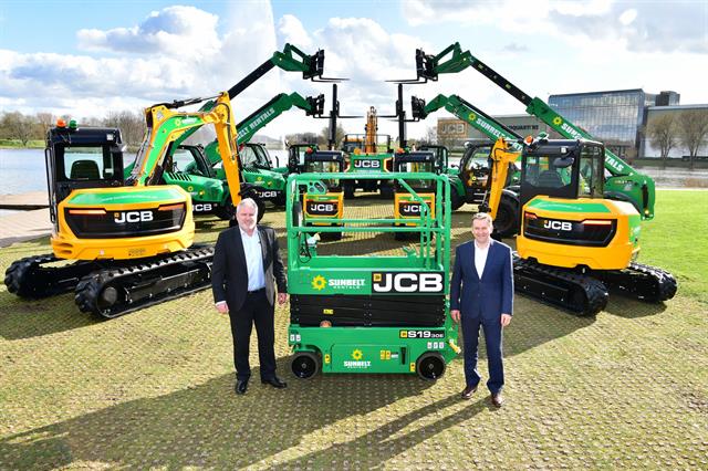 Sunbelt's Andy Wright with JCB CEO Graeme Macdonald