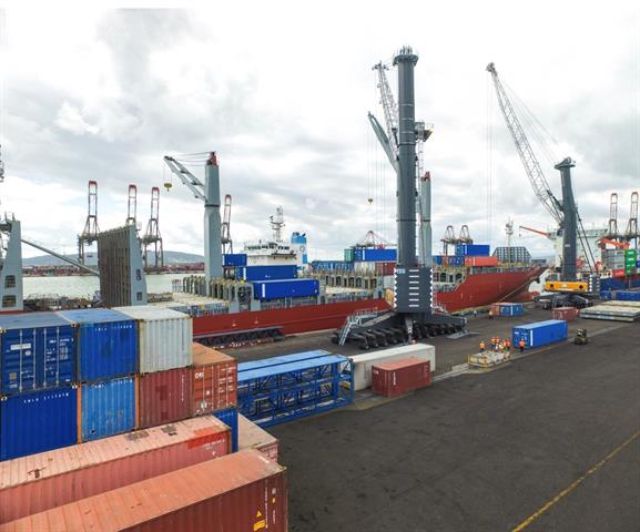 Kingston Wharves has ordered a Gottwald mobile crane