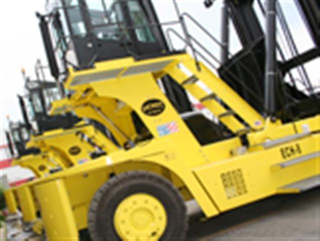 Hoist's ECH-8 empty container handlers