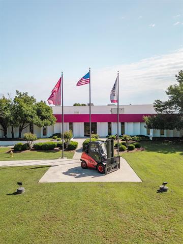 Lift Parts Service has added an additional location in Garden City, Kansas.