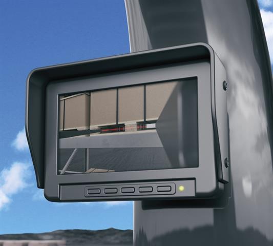 Figure 2: SmartFork® SideCam - Transmission on the monitor in the cab: View along the forks for load pick up