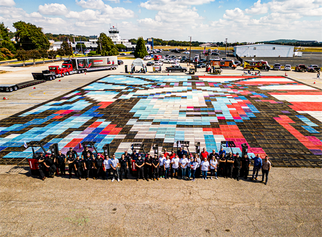 Lifting Lady Liberty – inside the Patriotic Pallet Project world record
