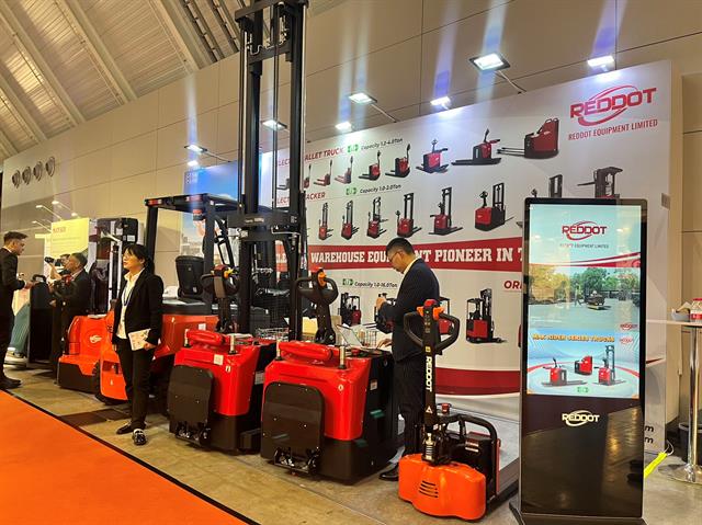Reddot at logimat