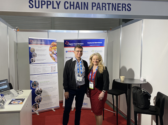 Dr Sharyn Grant and Allan Leibowitz at the Supply Chain Partners stand