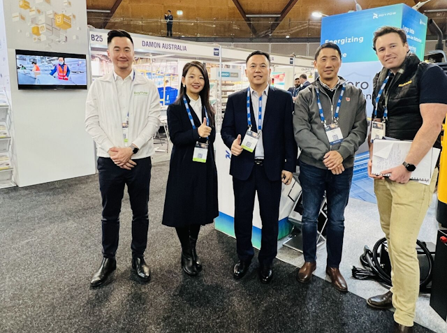 Over at the ROYPOW stand things are going well for William, Selina, Jesse and their friends from HYUNDAI.