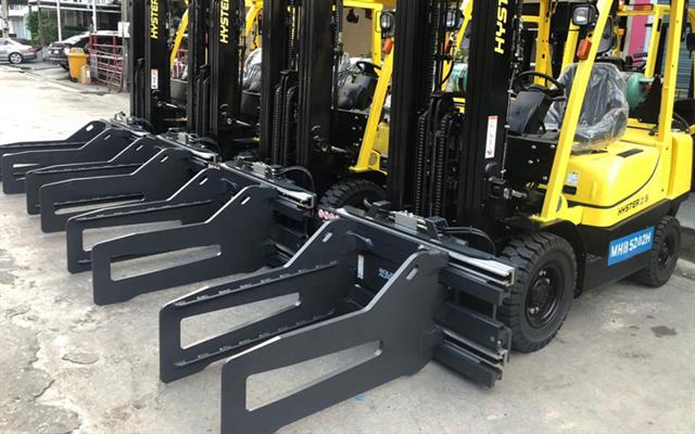 Bolzoni Group produces and distributes reliable and cost-effective products, suitable for applications in many industries.