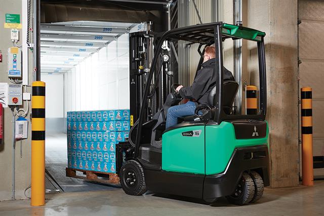 Mitsubishi unveils new generation electric counter­balance forklift
