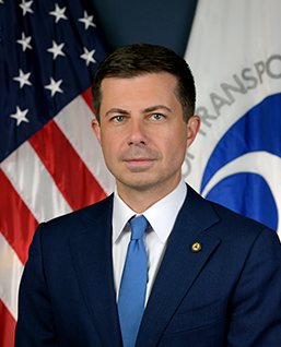 United States government announces USD653 million in ports funding