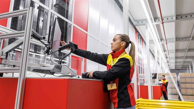 DHL and AutoStore extend partnership