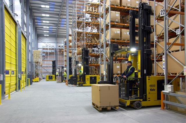 For Yale Lift Trucks, overcoming the challenges posed by tight spaces involves adopting a strategic approach to equipment selection