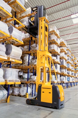 Jungheinrich's EXK stacker