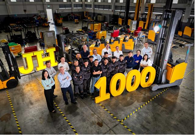 Jungheinrich delivers milestone forklift